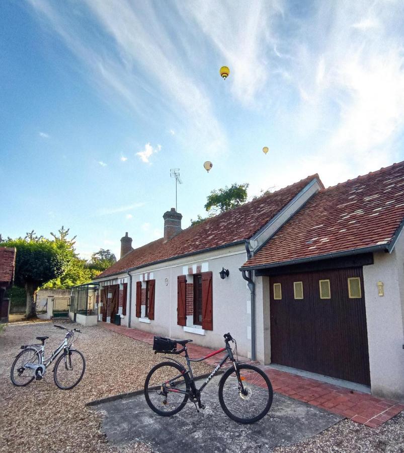 La Longere De L Allee Du Chateau De Holiday home *